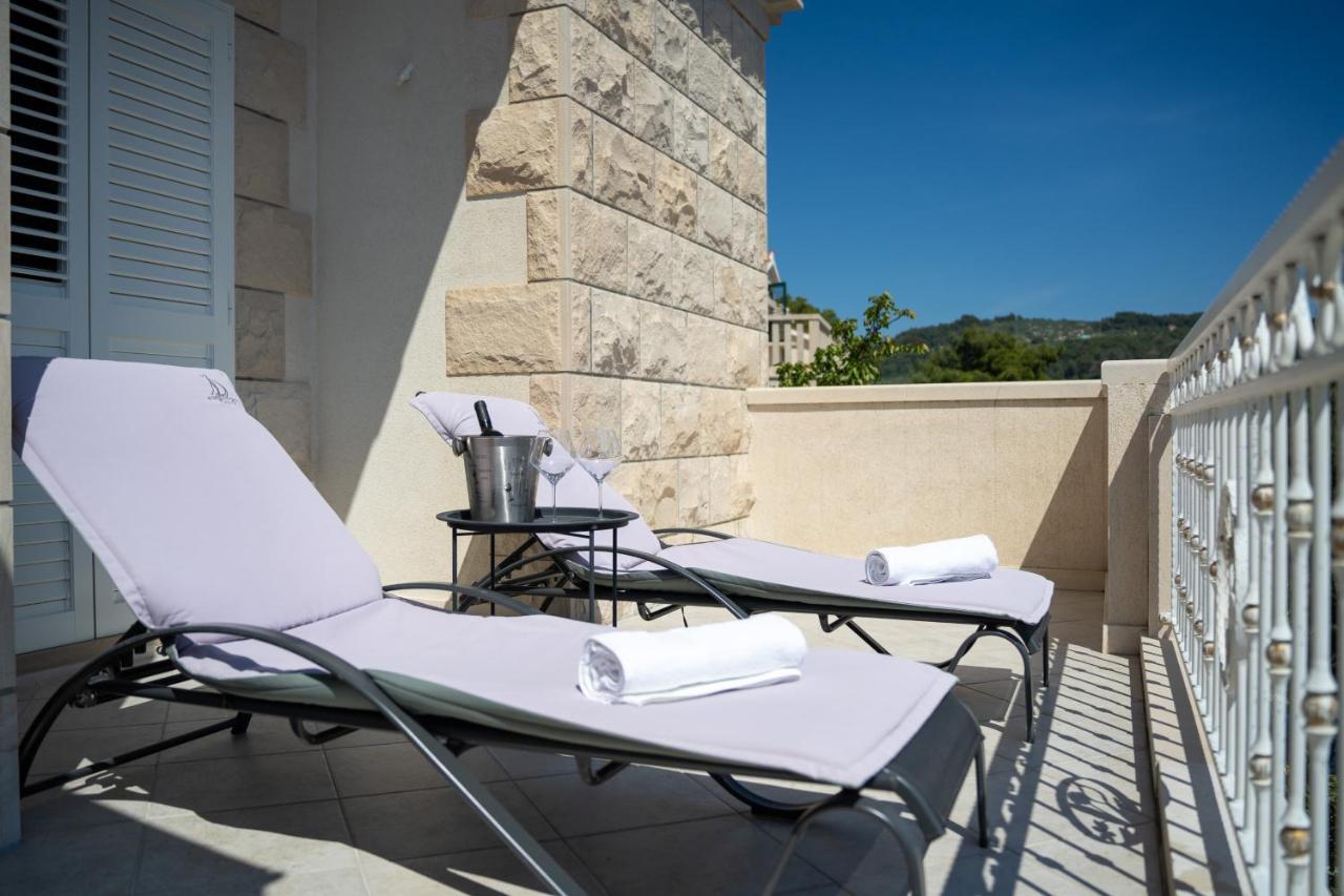 Apartments Siesta Sumartin Exterior photo